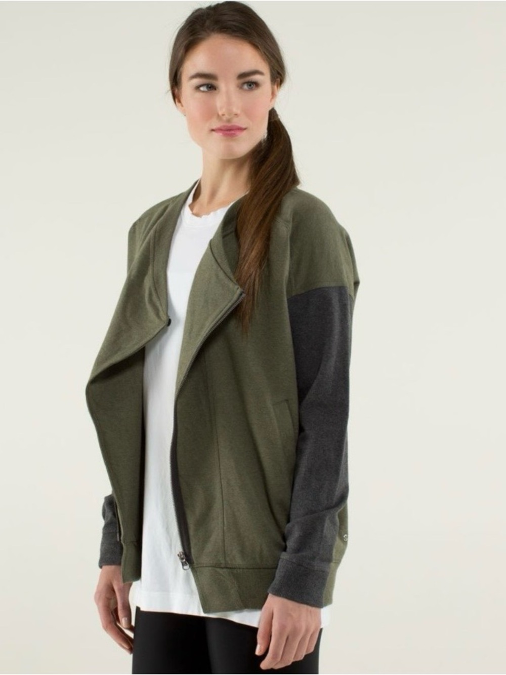 Lululemon Mula Bundle Wrap - Heathered Fatigue Green Gray Size 6 - Picture 3 of 15